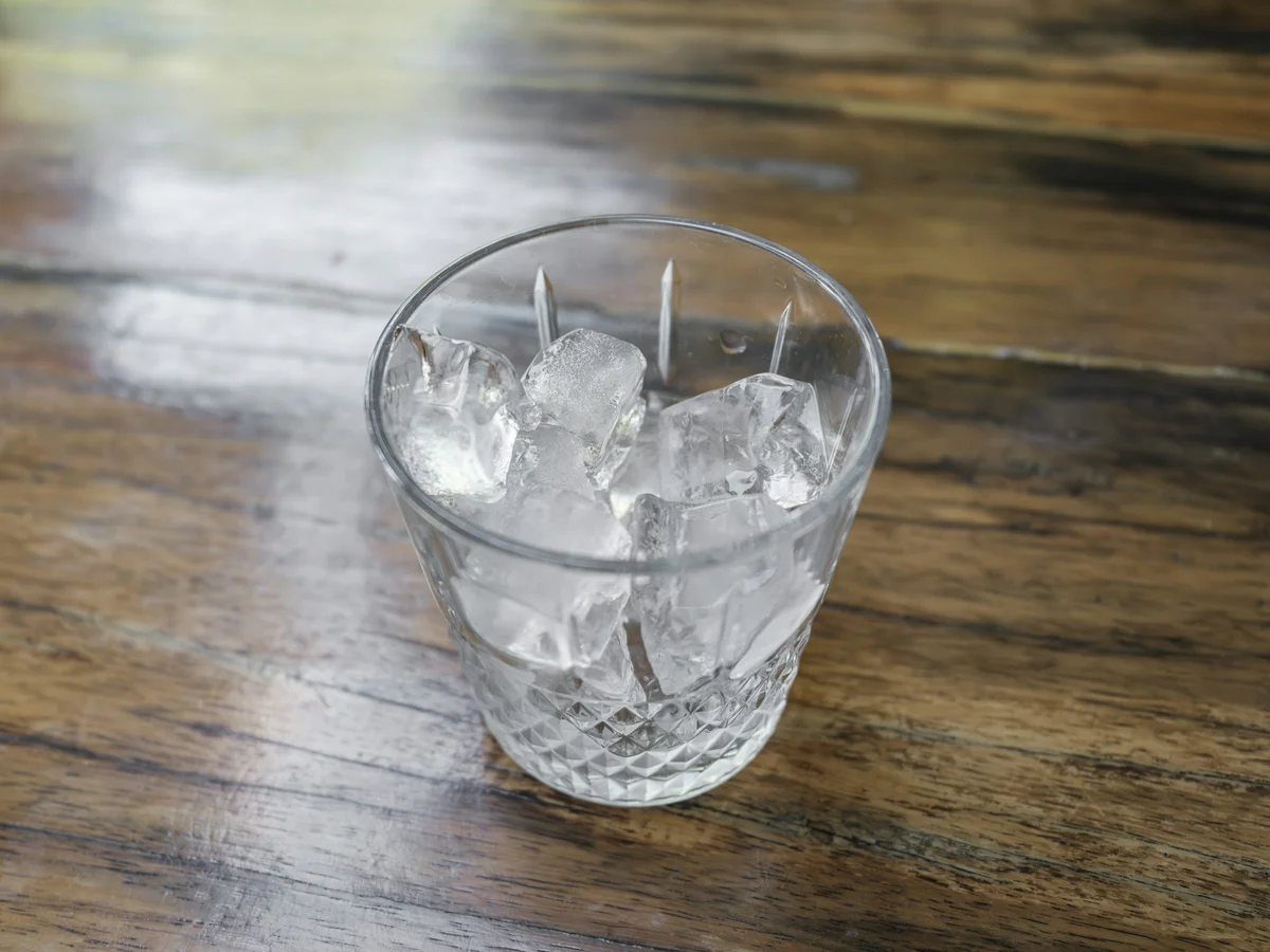 保冷剤と氷水